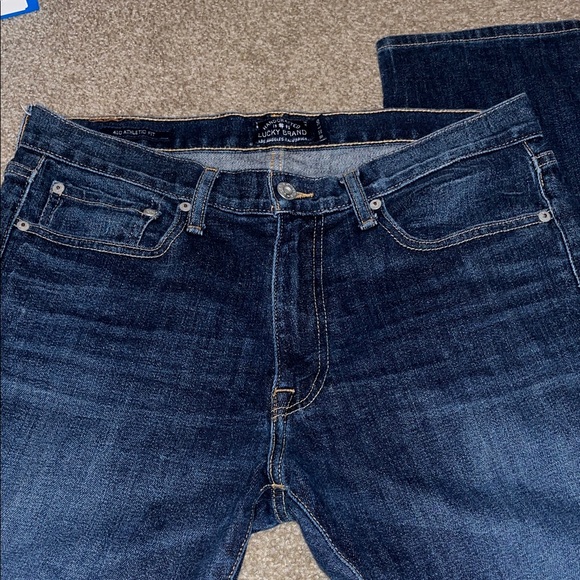 Lucky Brand Dark Indigo Straight Jeans Athletic Fit 34x30 - Picture 2 of 5